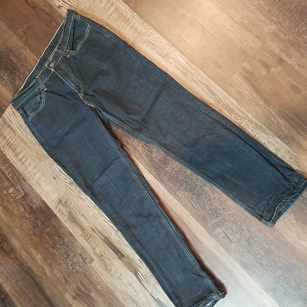 Levi's 541 jeans sz 33x32, straight leg, dark blue